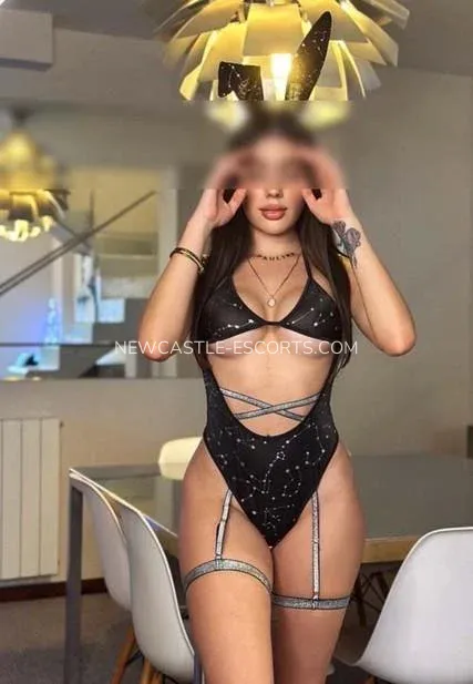 Newcastle escorts Makenzie — 5