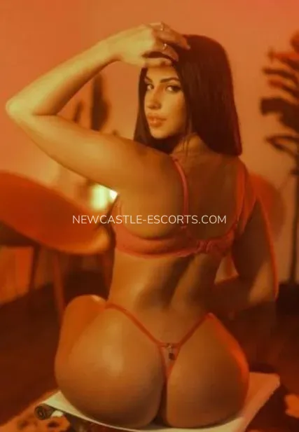 Newcastle escorts Johanna — 4