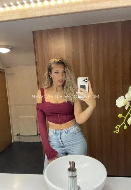 Newcastle escorts Viola — 7