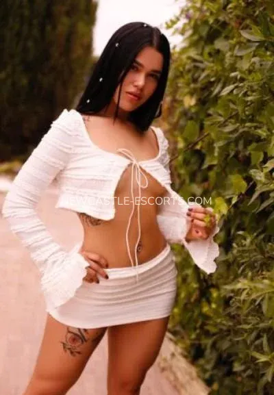 Newcastle escorts Lillian — 1
