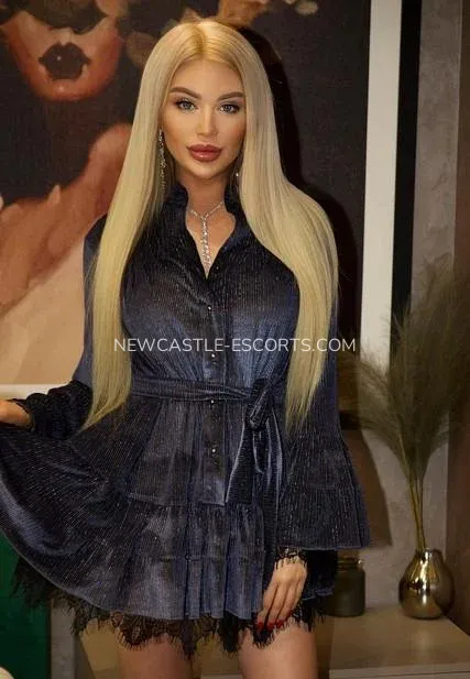 Newcastle escorts Zoe — 6