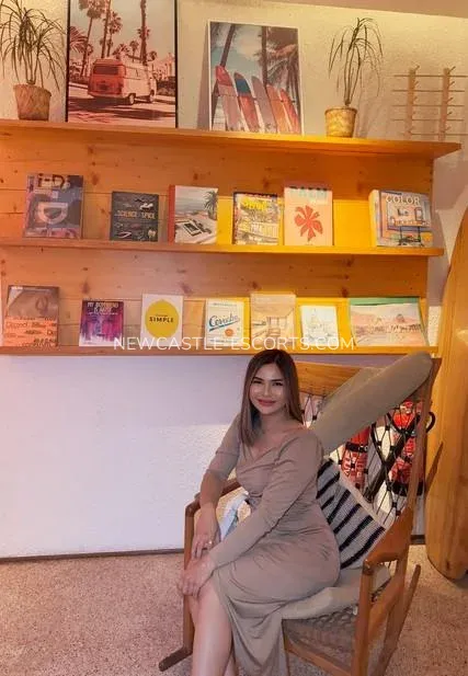 Newcastle escorts Sophie — 5