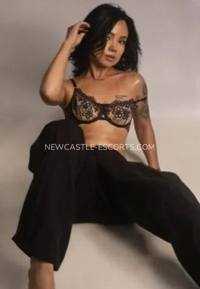 Newcastle escorts Lindsey — 8
