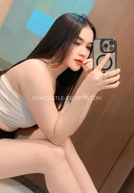 Newcastle escorts Gun — 3