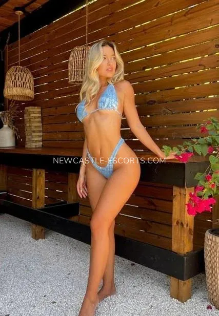 Newcastle escorts Alexis — 1