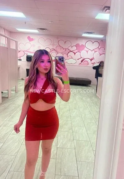 Newcastle escorts Amarinda — 3
