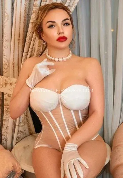 Newcastle escorts Autumn — 5