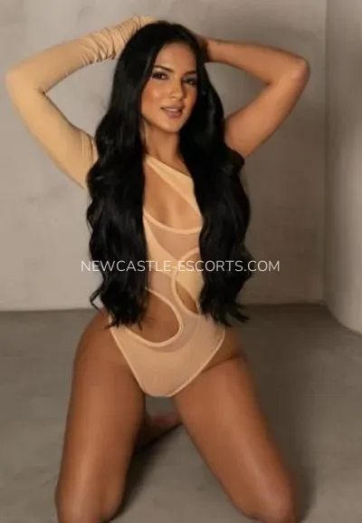 Newcastle escorts Elise — 5