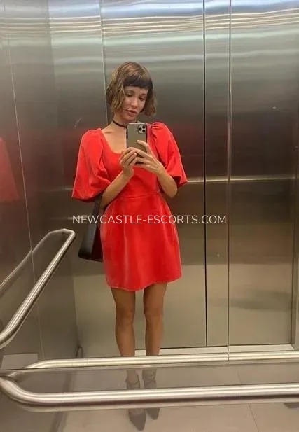 Newcastle escorts Mallory — 3