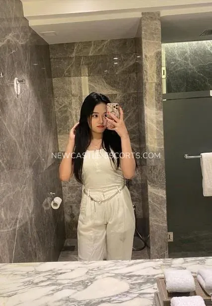 Newcastle escorts Elizabeth — 1