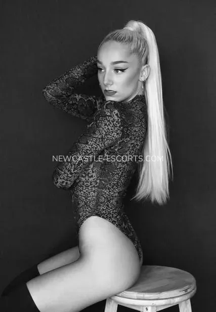 Newcastle escorts Amalia — 3