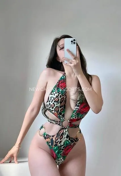 Newcastle escorts Daisy — 2