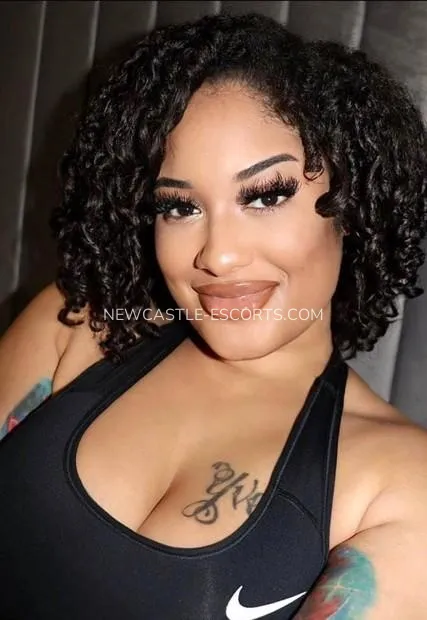 Newcastle escorts Malin — 2