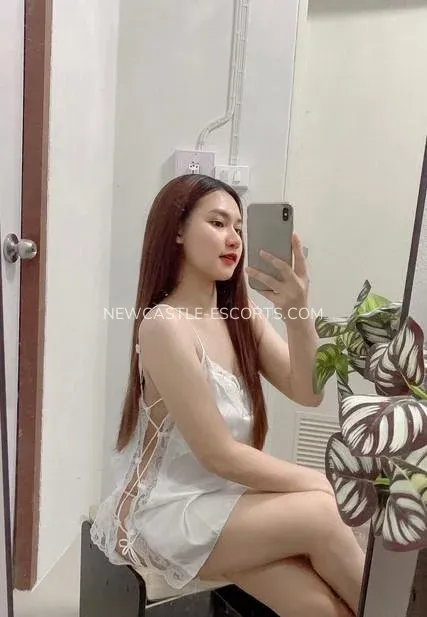 Newcastle escorts Jenny — 4