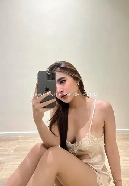 Newcastle escorts Nathalie — 6