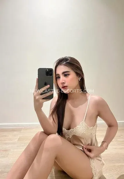 Newcastle escorts Nathalie — 1